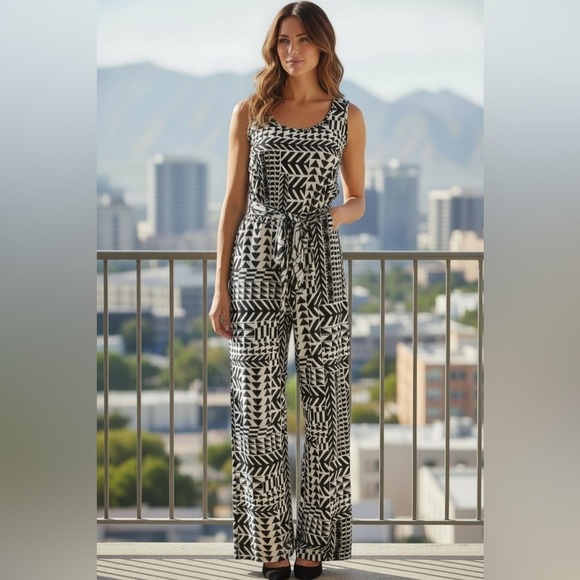 CALVIN KLEIN Black & White Sleeveless JumpSuit | Size 8 | MSRP $129 💋 NWOT - Picture 1 of 11